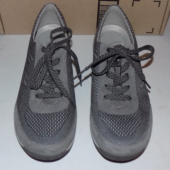 dansko hayes sneaker